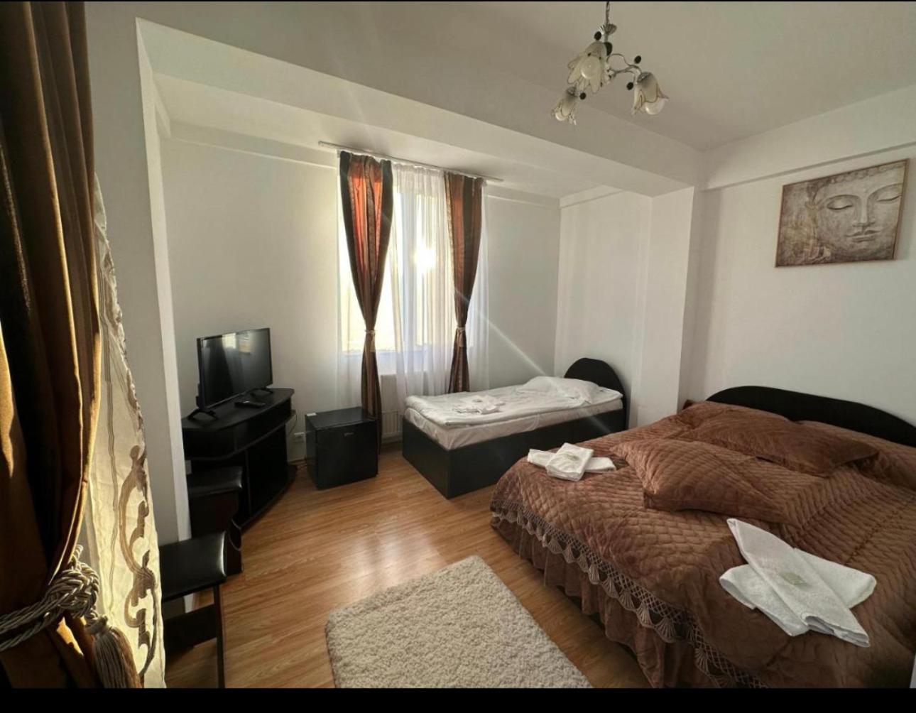 Casa Rustic Cazare Piteşti Buitenkant foto