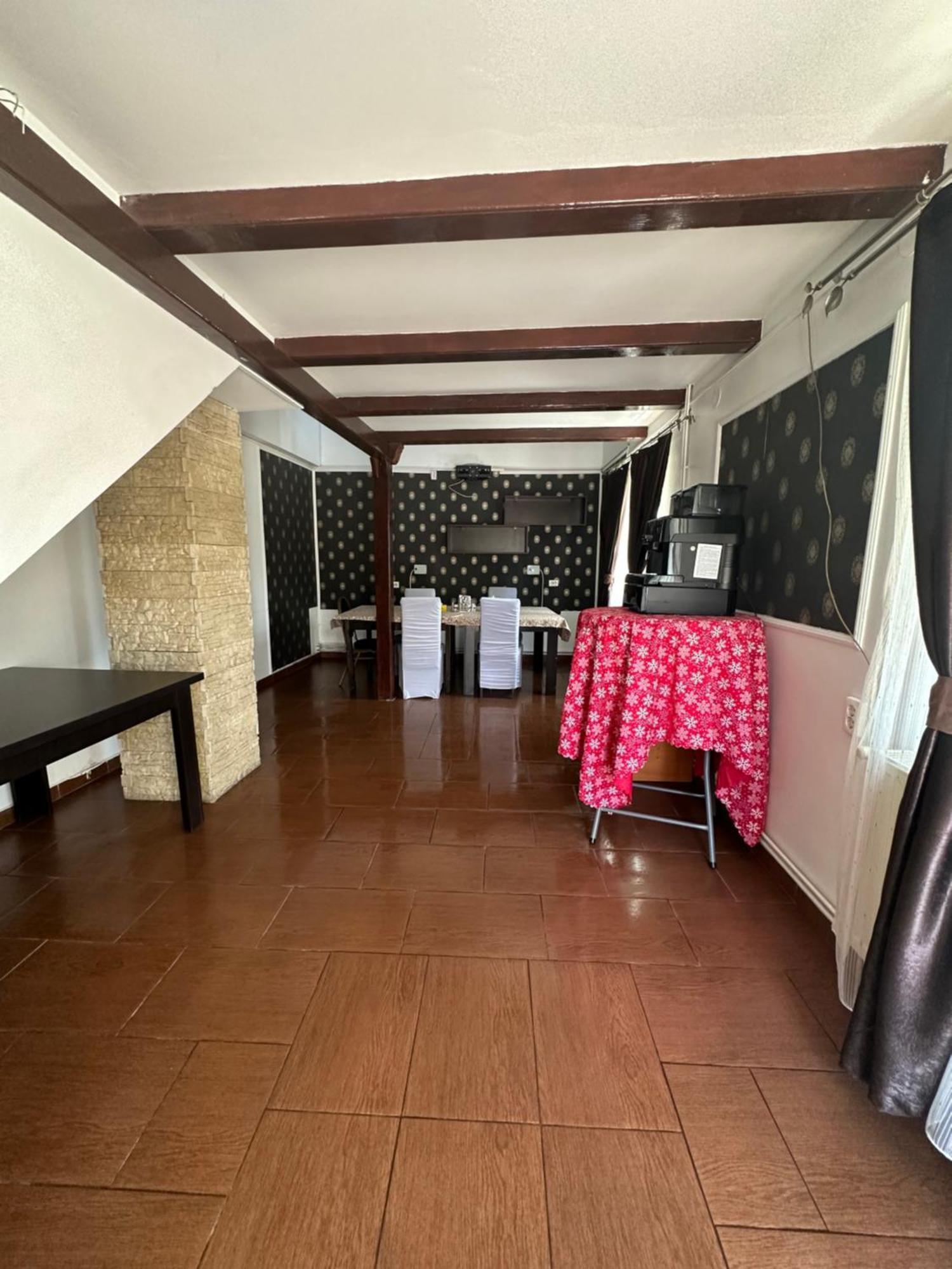 Casa Rustic Cazare Piteşti Buitenkant foto