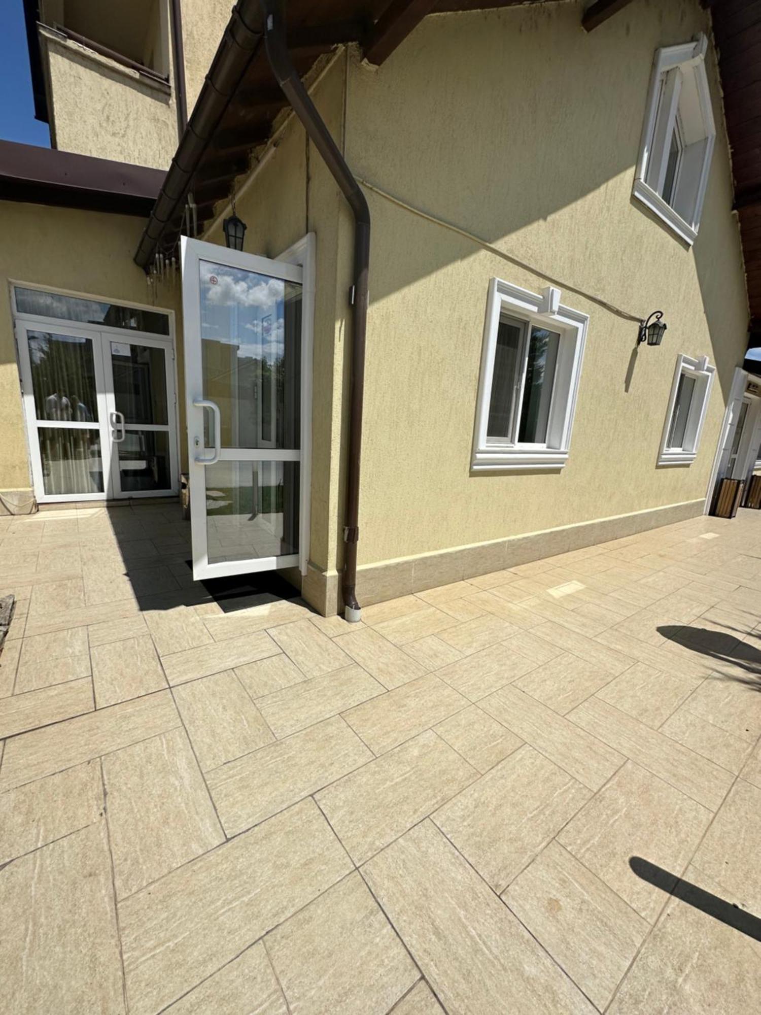 Casa Rustic Cazare Piteşti Buitenkant foto